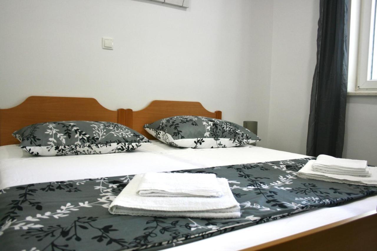 Apartments Antea Трогир Экстерьер фото